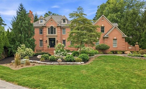 House in Cortland, Ohio, United States 1