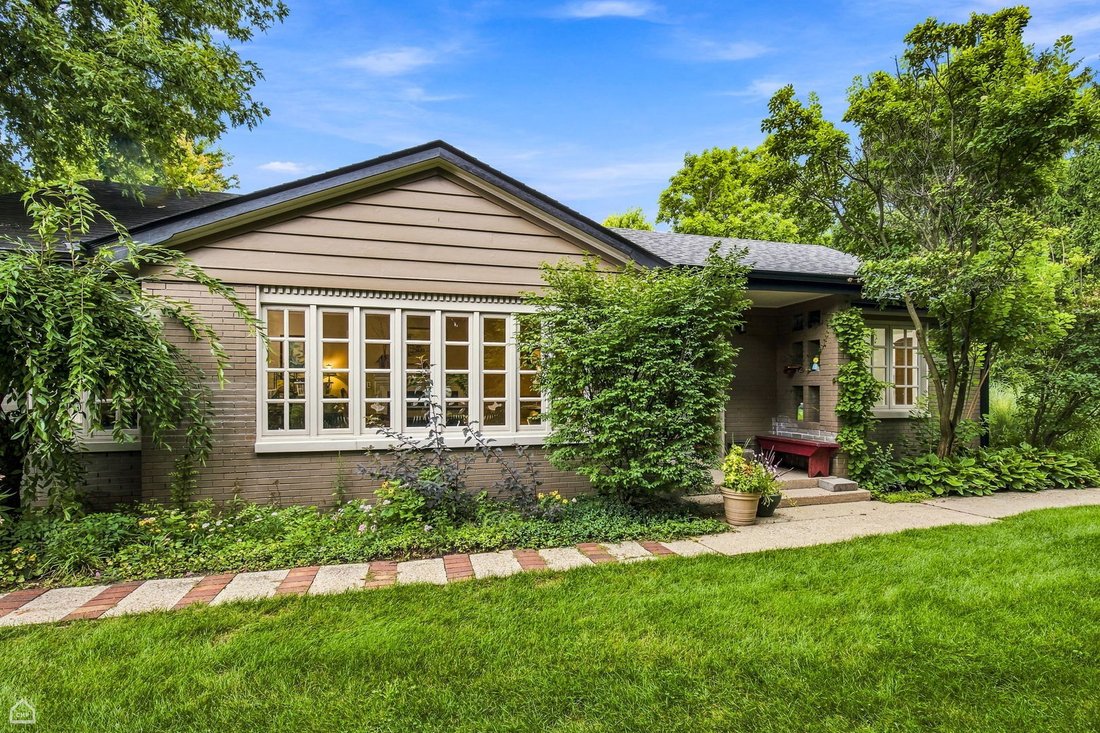 House in Wilmette, Illinois, United States 2 - 18663391
