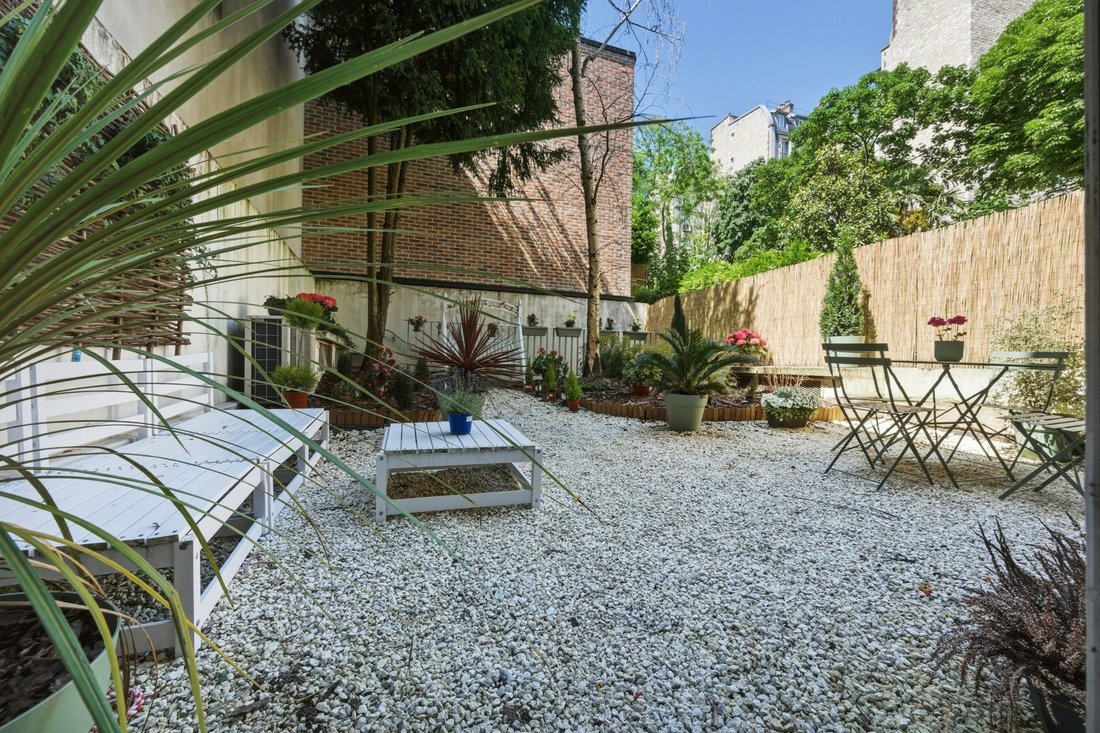 Apartment in Palais Royal, Paris 1er Arrondissement, Paris 3 - 18659648