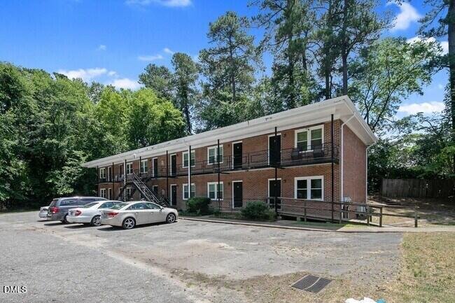 Apartment in Fayetteville, North Carolina, United States 1 - 18667866