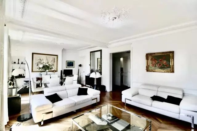 Apartment in La Plaine des Sablons, Neuilly-sur-Seine, France 5 - 15869517