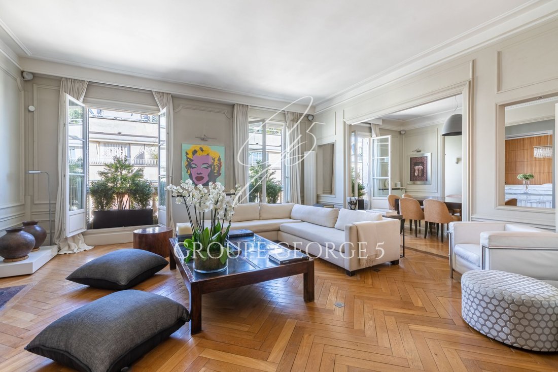 Apartment in Muette Nord, Paris 16e Arrondissement, Paris 1 - 18669677