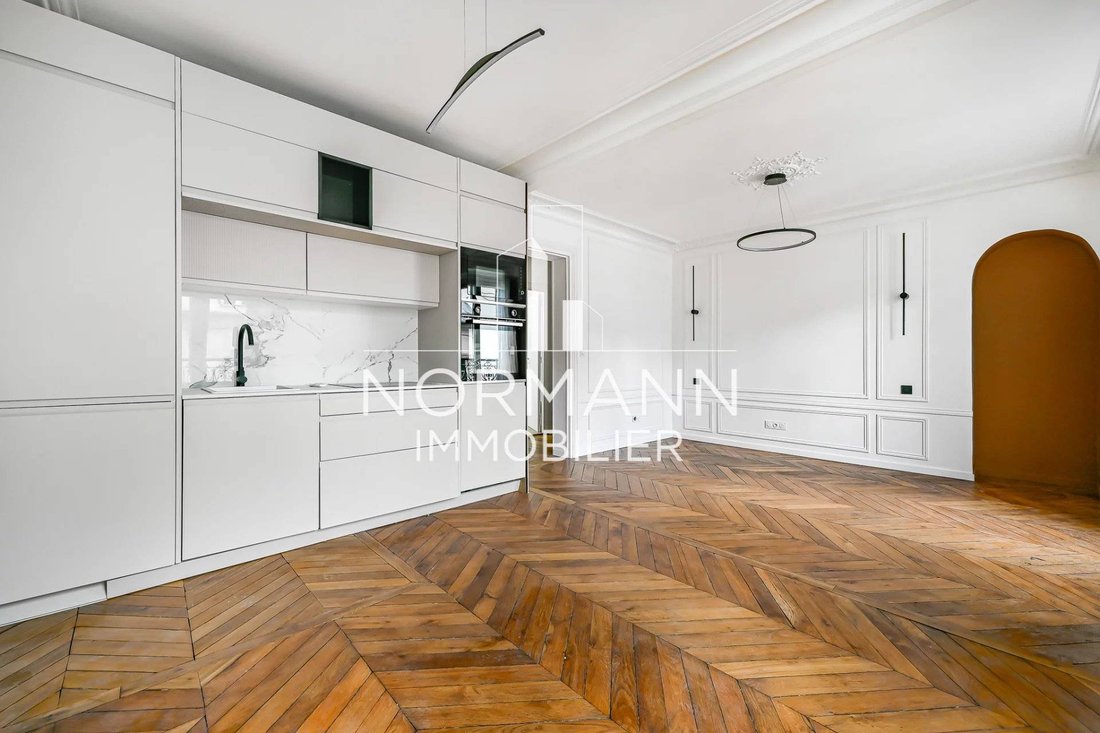 Apartment in Pereire-Malesherbes, Paris 17e Arrondissement, Paris 3 - 15869702
