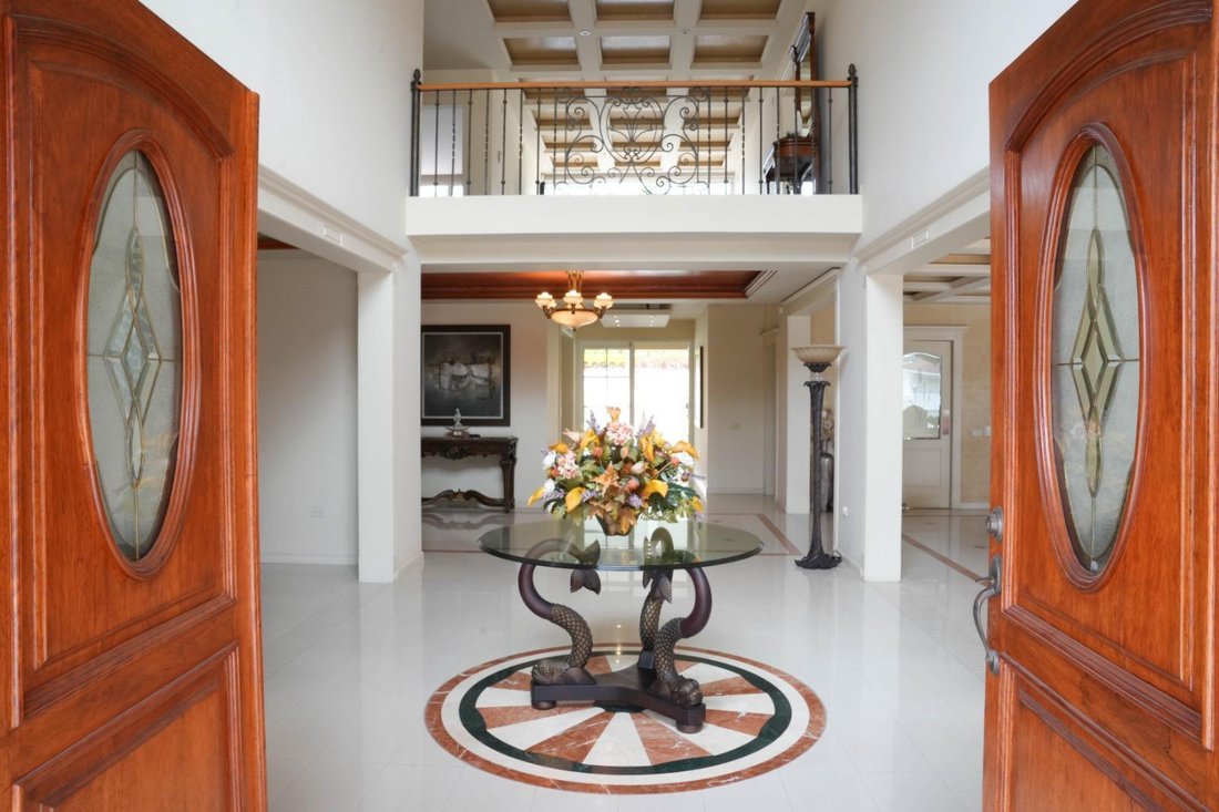 House in Quito, Pichincha, Ecuador 2 - 18661615