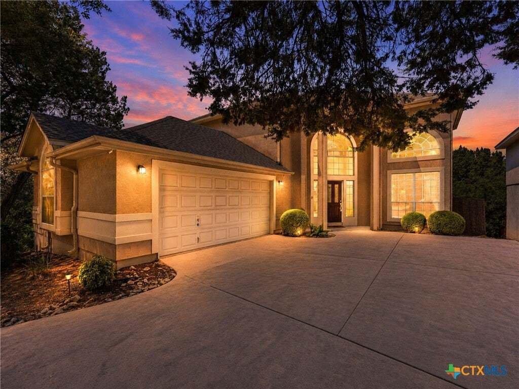 House in San Antonio, Texas, United States 1 - 18577118