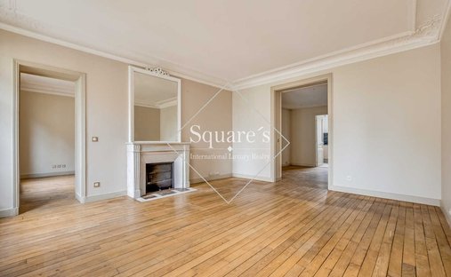 Apartment in La Plaine des Sablons, Neuilly-sur-Seine, France 1