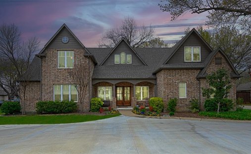House in Farmers Branch, Texas, United States 1