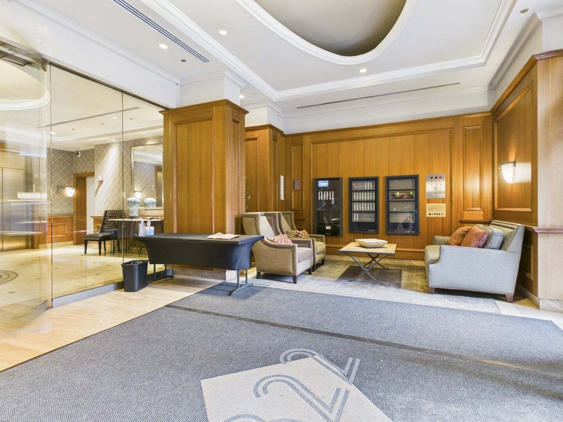 Condo in Chicago, Illinois, United States 3 - 18669227
