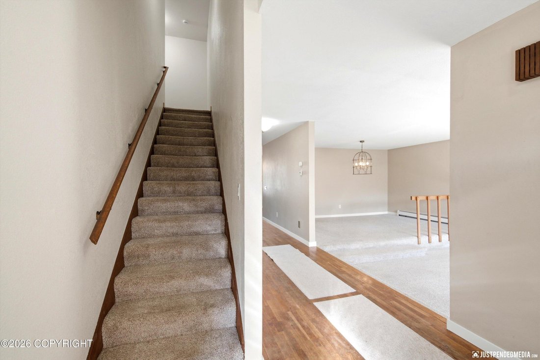 Casa a Anchorage, Alaska, Stati Uniti 4 - 18639926