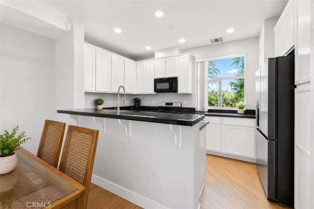 Townhouse in Torrance, California, United States 5 - 18663995