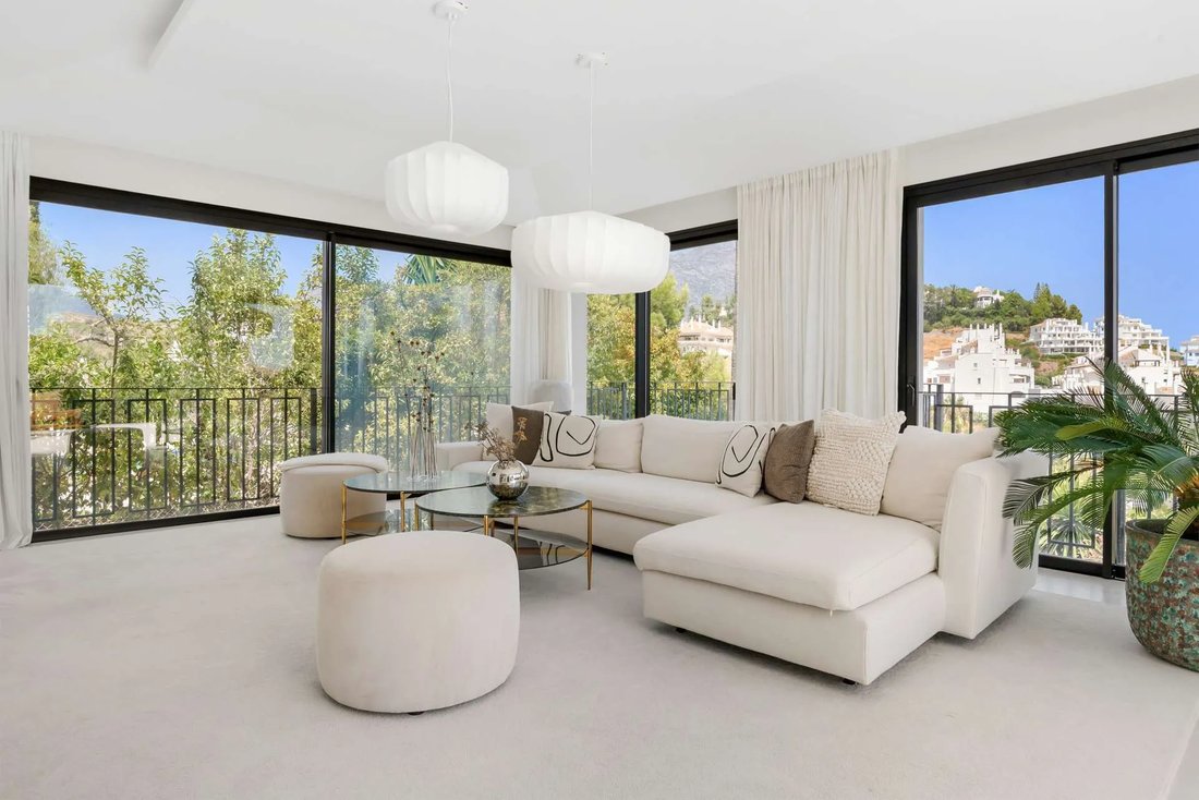 Villa in Nueva Andalucia, Marbella, Spain 4 - 18667804
