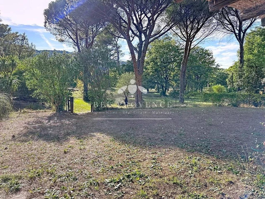 Villa in Besse-sur-Issole, Provence-Alpes-Côte d'Azur, France 5 - 16475747