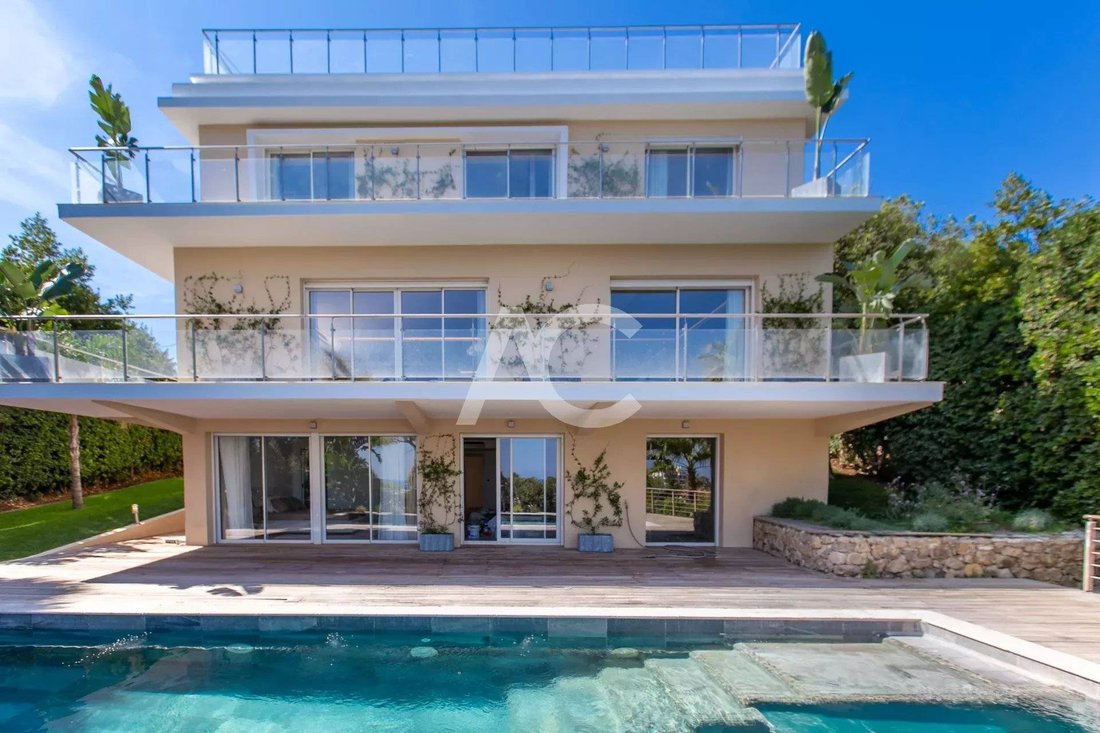 Villa in Fontmerle, Antibes, France 1 - 16227408