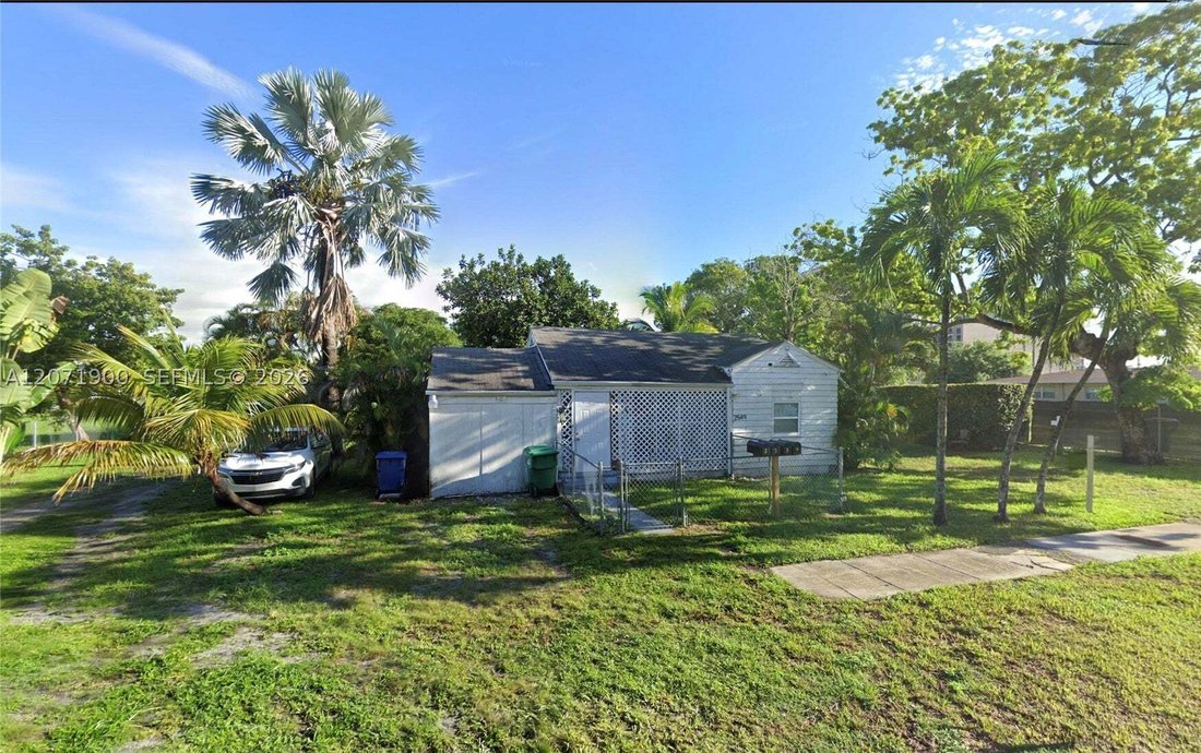 Aventura, Florida, United States 1 - 18669020