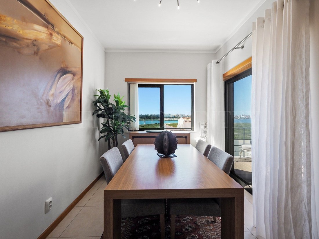 Townhouse in Parchal, Algarve, Portugal 5 - 18664579