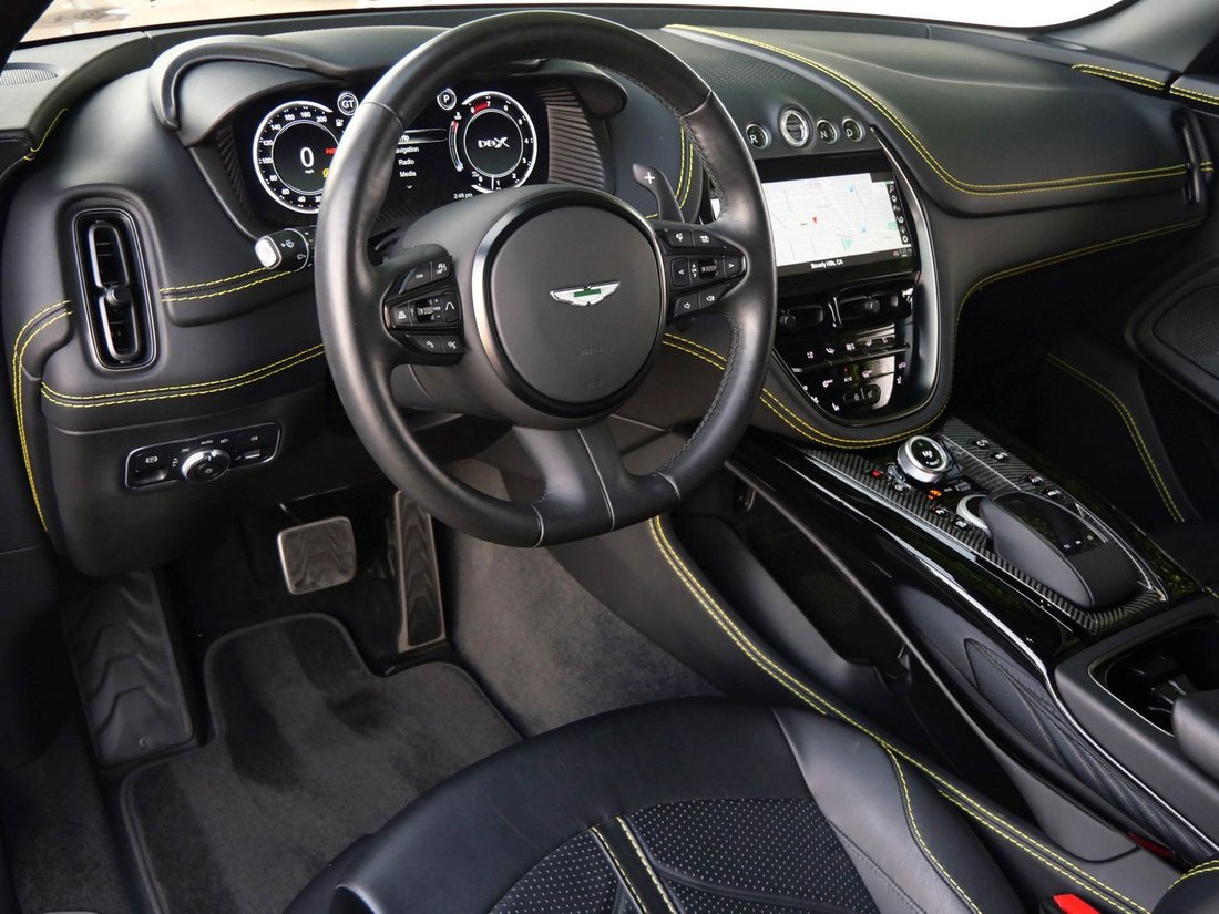 Suv in Beverly Hills, CA, United States 3 - 18531256