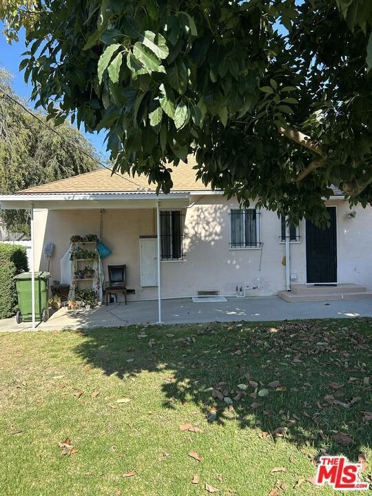 House in Los Angeles, California, United States 5 - 18670611