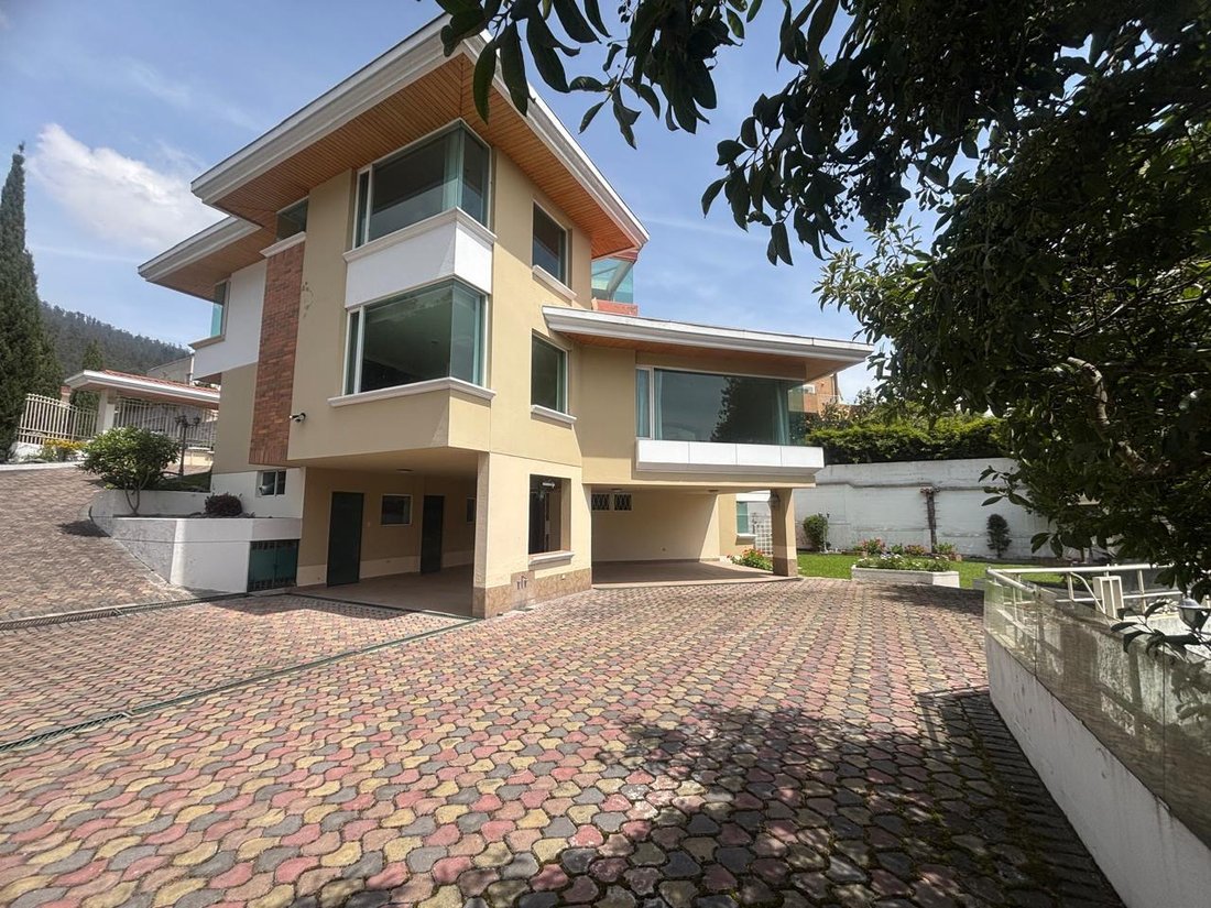 Haus in Quito, Provinz Pichincha, Ecuador 2 - 18661579
