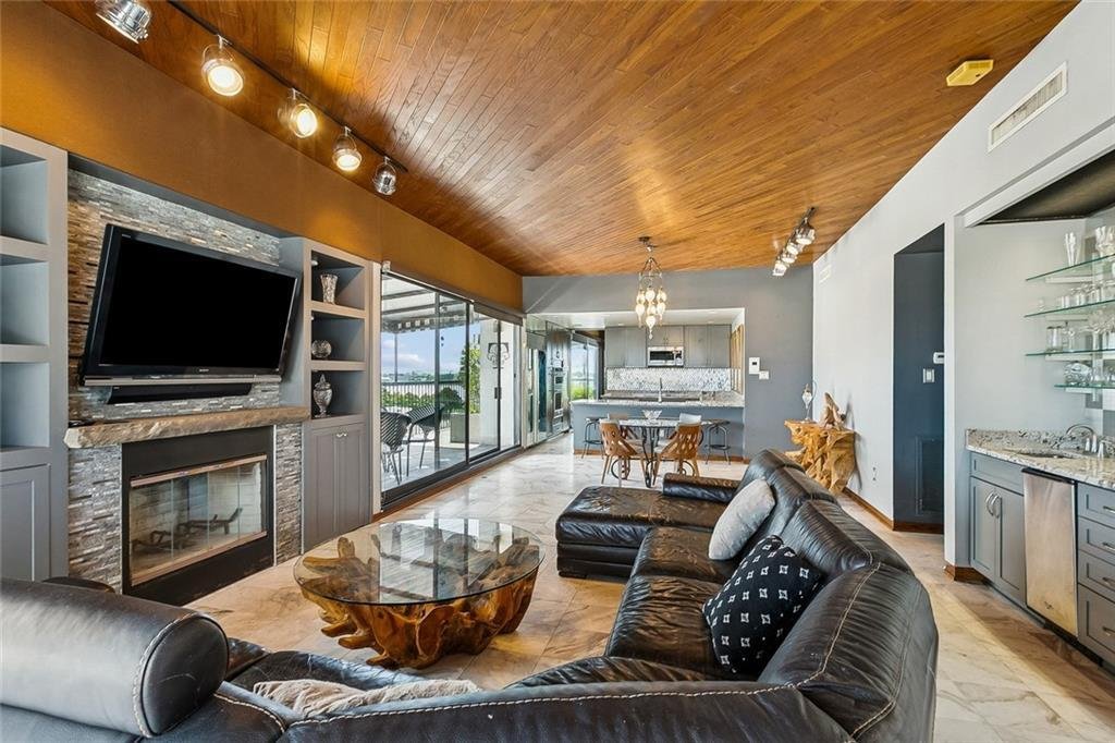 Condo in New Orleans, Louisiana, United States 4 - 18659060