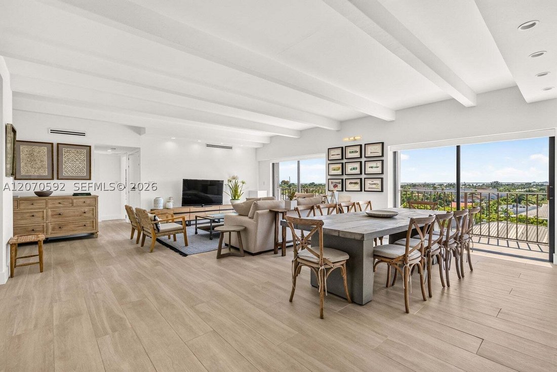 Condo in Key Biscayne, Florida, United States 1 - 18670687