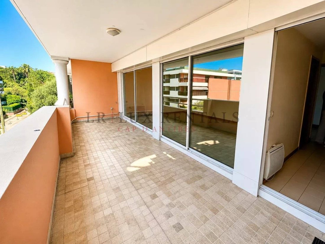 Apartment in Fontmerle, Antibes, France 2 - 17270530
