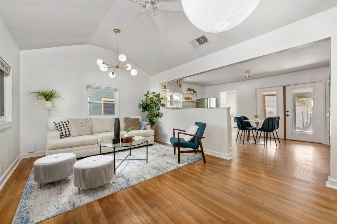 House in Austin, Texas, United States 3 - 18666561