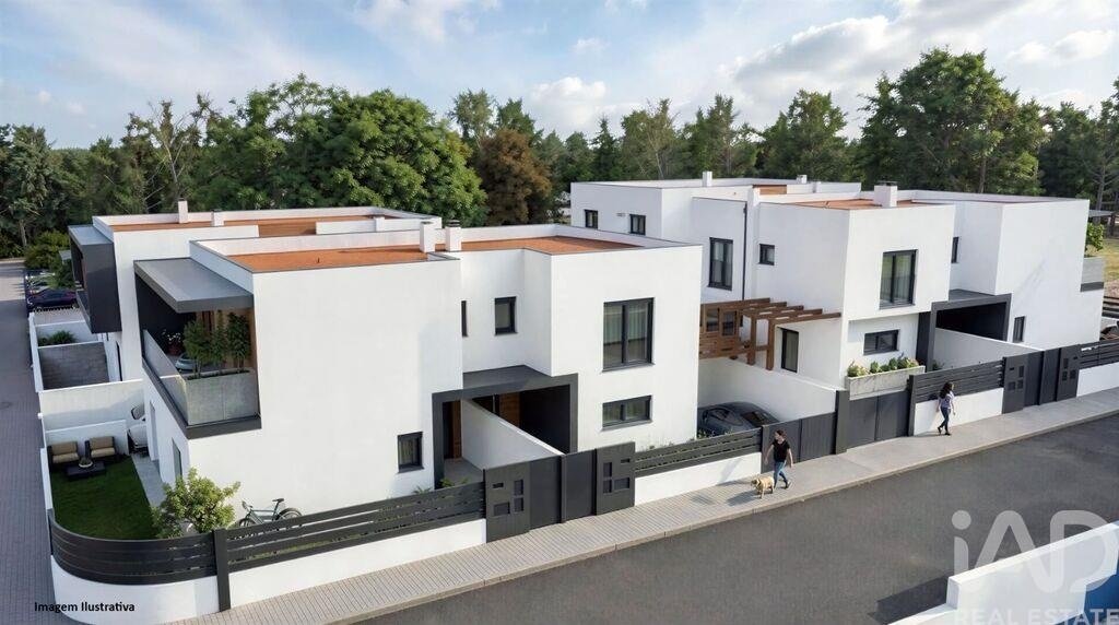 Townhouse in Fernao Ferro, Setubal, Portugal 1 - 18671003