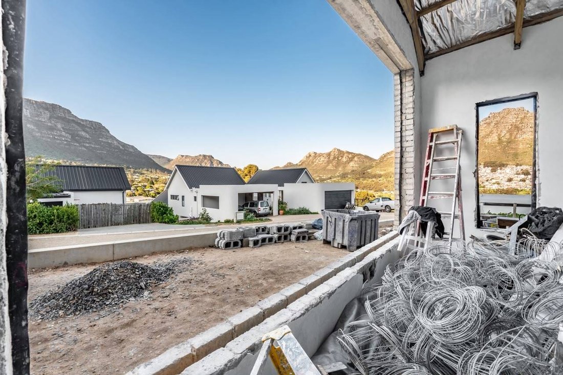 House in Wynberg, Cape Town, South Africa 2 - 18665086