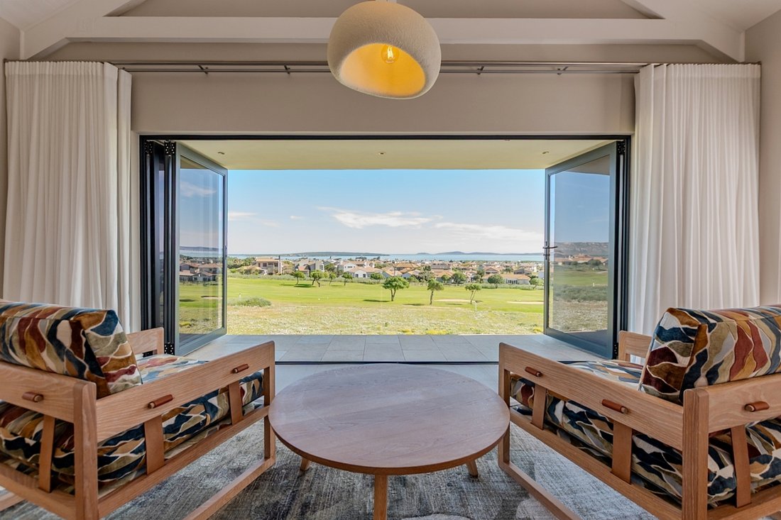 House in Country Club, Western Cape, South Africa 4 - 18665087