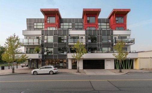Condo in Sidney, British Columbia, Canada 1