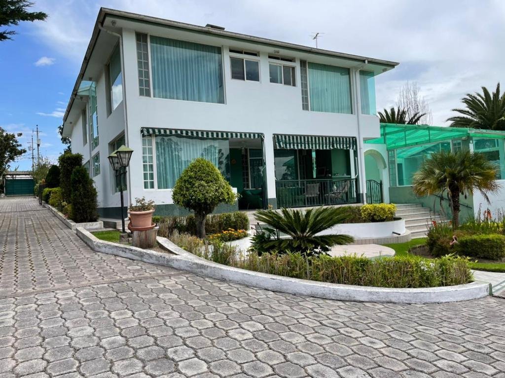 House in Quito, Pichincha, Ecuador 2 - 18660193