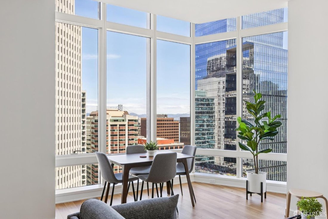 Condo in San Francisco, California, United States 2 - 18662719