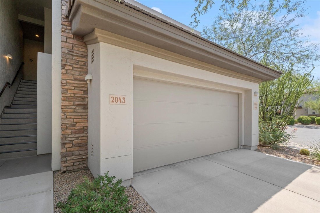 Carefree, Arizona, United States 3 - 18665572