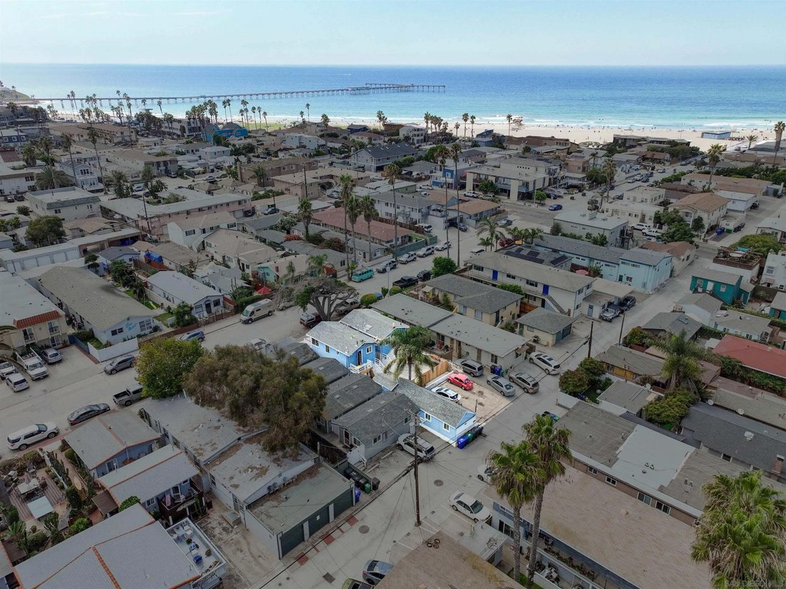 San Diego, California, United States 3 - 18670815
