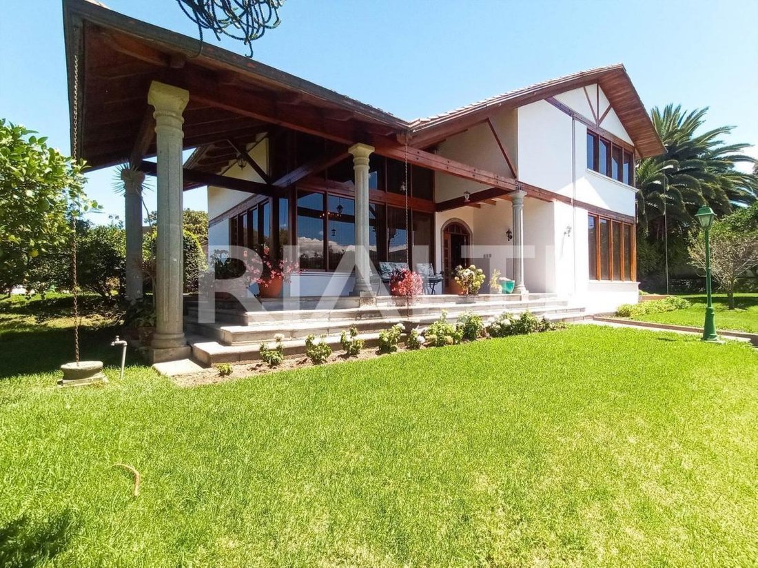 House in Quito, Pichincha, Ecuador 1 - 18660618