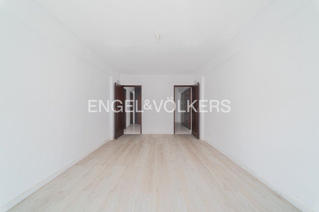 Apartment in Arroios, Lisbon, Portugal 3 - 17575308