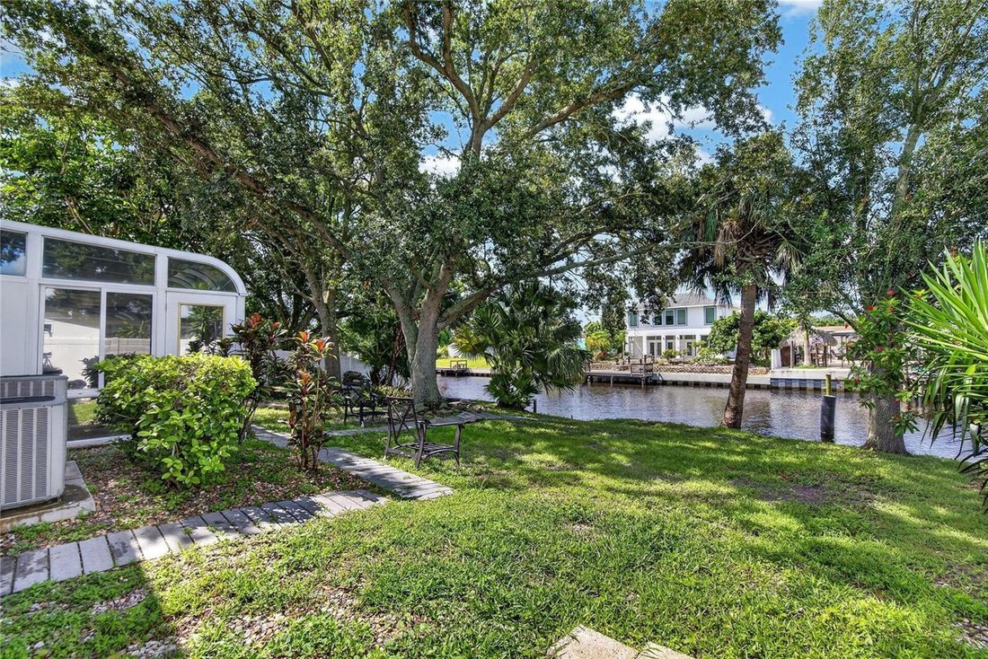 House in Tampa, Florida, United States 3 - 18670697