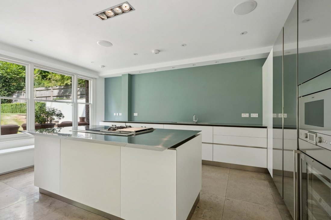 House in Belsize Park, Camden, England 5 - 18661958