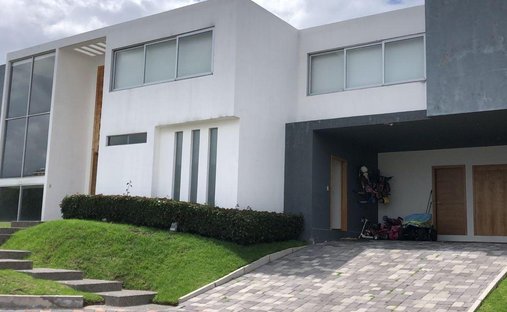 House in Quito, Pichincha, Ecuador 1