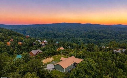 House in Sevierville, Tennessee, United States 1
