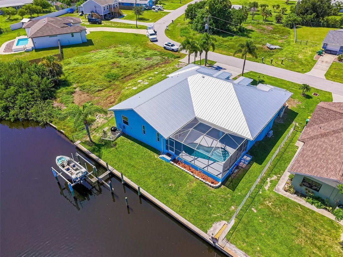 House in Port Charlotte, Florida, United States 4 - 18659698