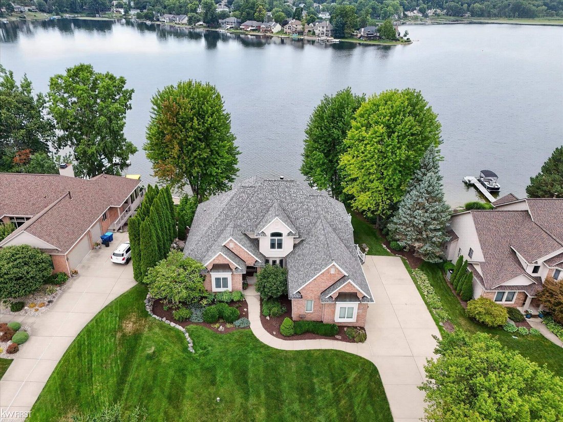 House in Fenton, Michigan, United States 2 - 18663213
