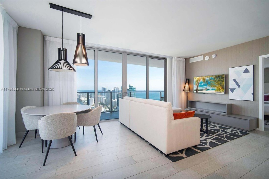 Condo in Hollywood, Florida, United States 4 - 18663474