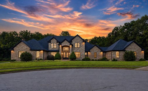 House in Paris, Kentucky, United States 1