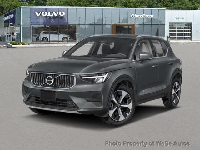 Volvo XC40 in Calverton, NY, United States 1 - 18672300
