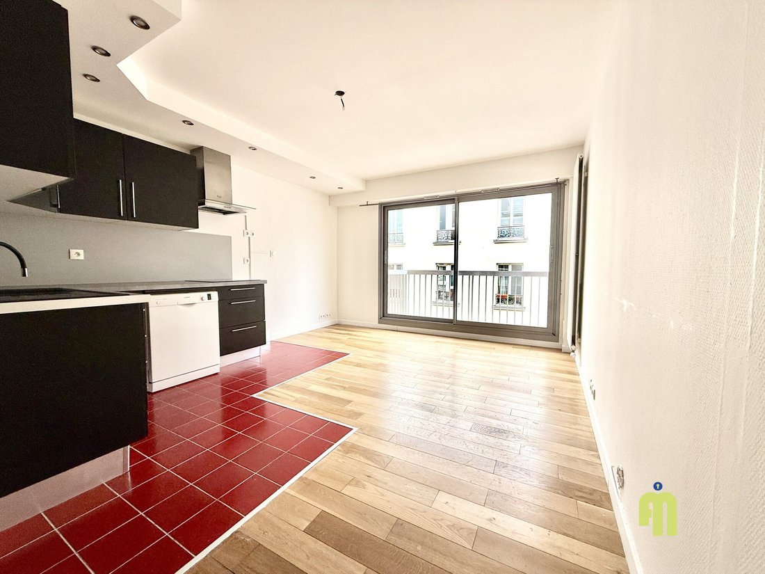 Apartment in Bois de Vincennes, Paris 12e Arrondissement, Paris 1 - 18670431