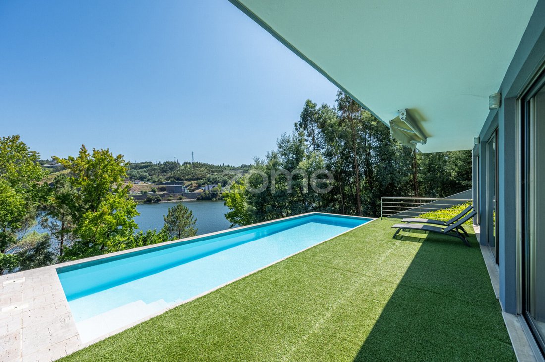 Haus in Gondomar, Distrikt Porto, Portugal 1 - 16907536