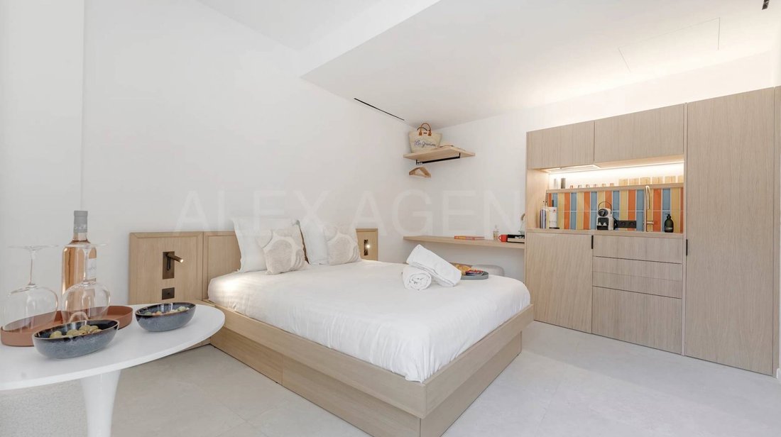 Apartment in Zone Est Diffuse, Saint-Tropez, France 1 - 18261276