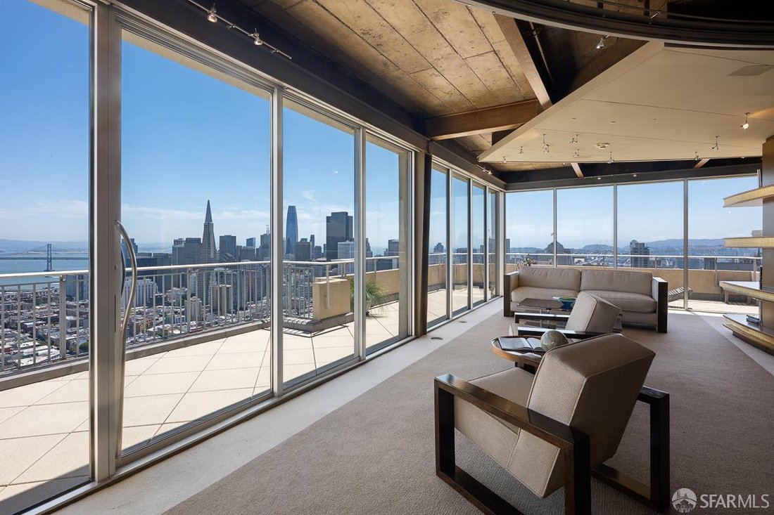 Co Op in San Francisco, California, United States 1 - 18670987