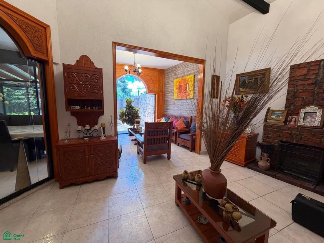 House in El Molino Residencial, Guanajuato, Mexico 4 - 18670693